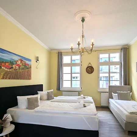Guest house Altstadtperle By Bohnapartments -self Check-in - Altstadt 3*